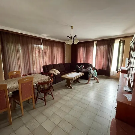 Kupa Lägenhet Balatonboglár